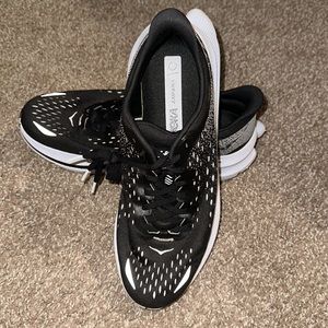 Mens Hoka Kawana only used multiple times